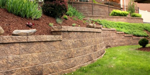 Retaining Wall, Landscaping Wall, Stone Wall, Flower Bed, Free Estimates